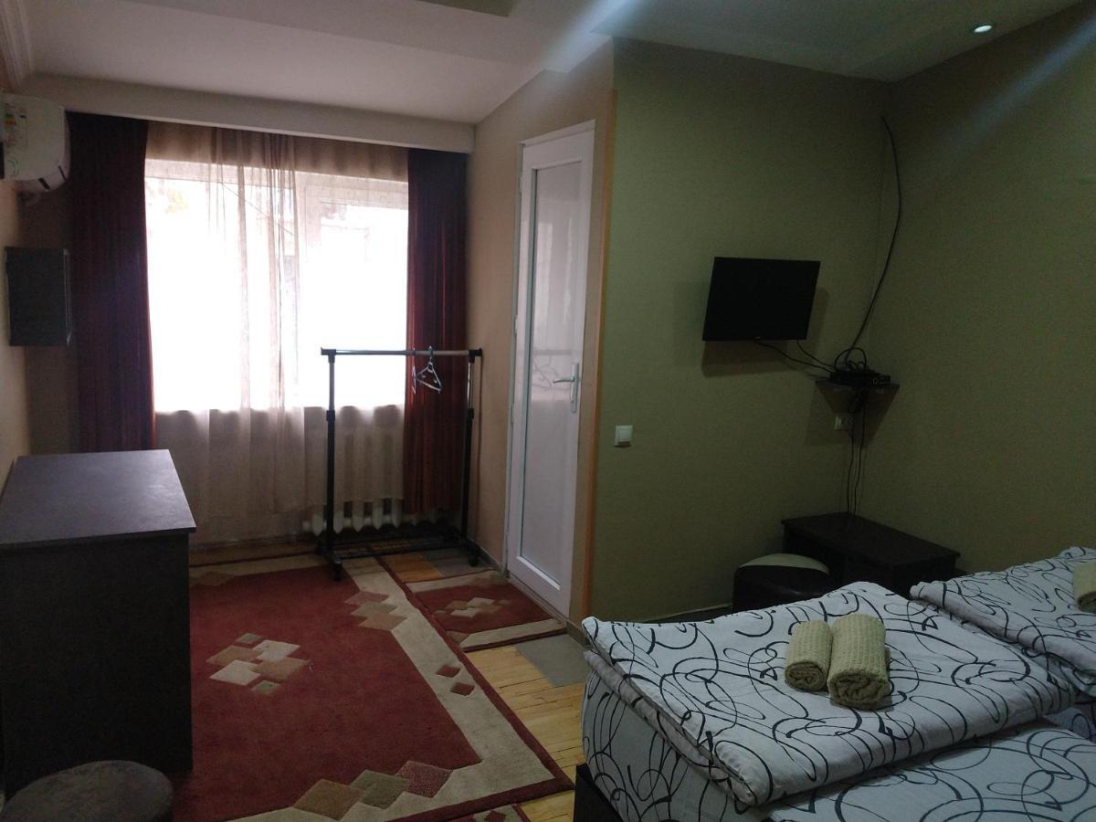 Hotel Bu Tbilisi Exterior foto